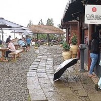 Wisata Kuliner Arunika Eatery.